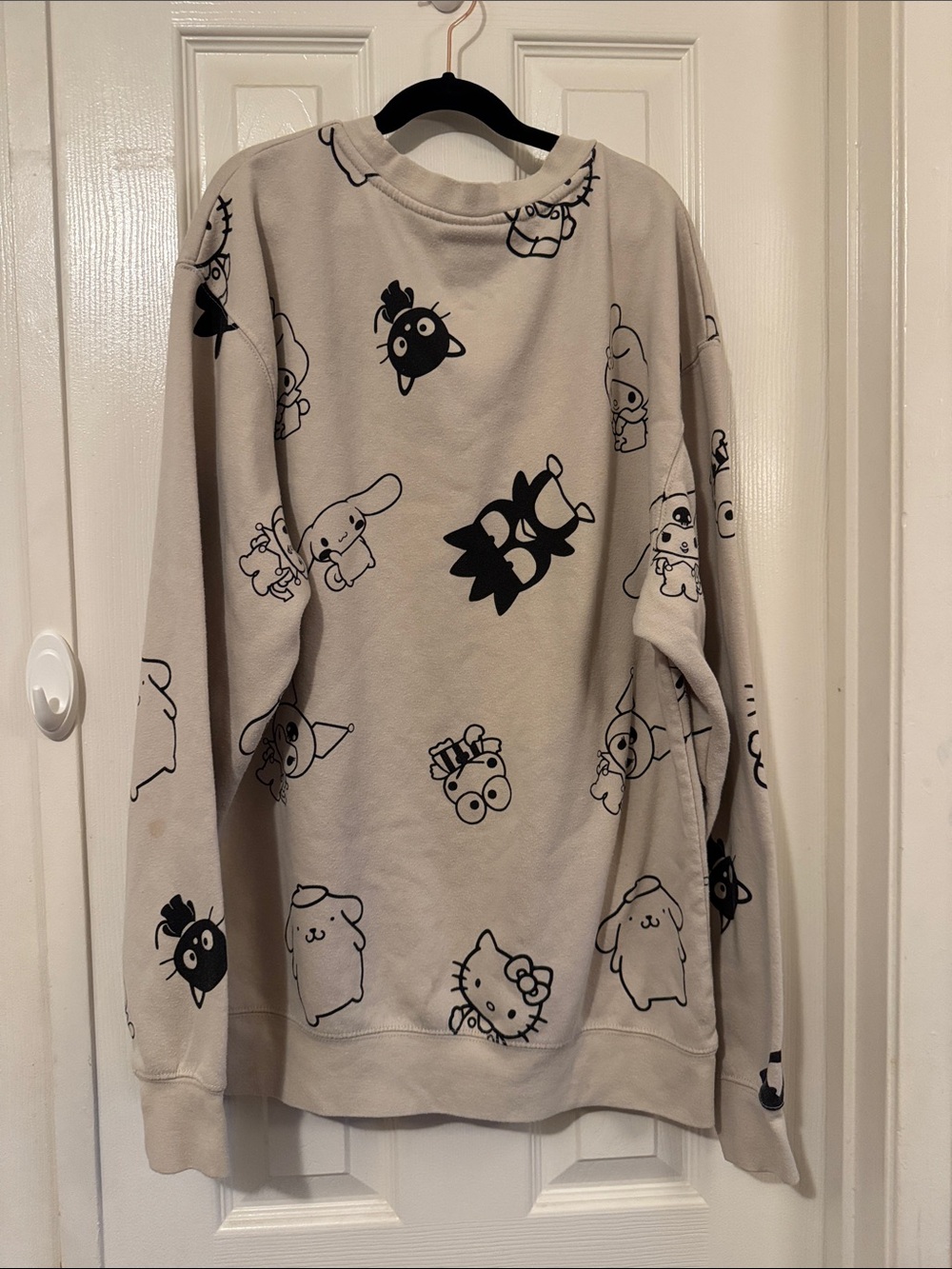 Sanrio Character Print Crewneck Sweatshirt - Tan & Black - Picture 2 of 3